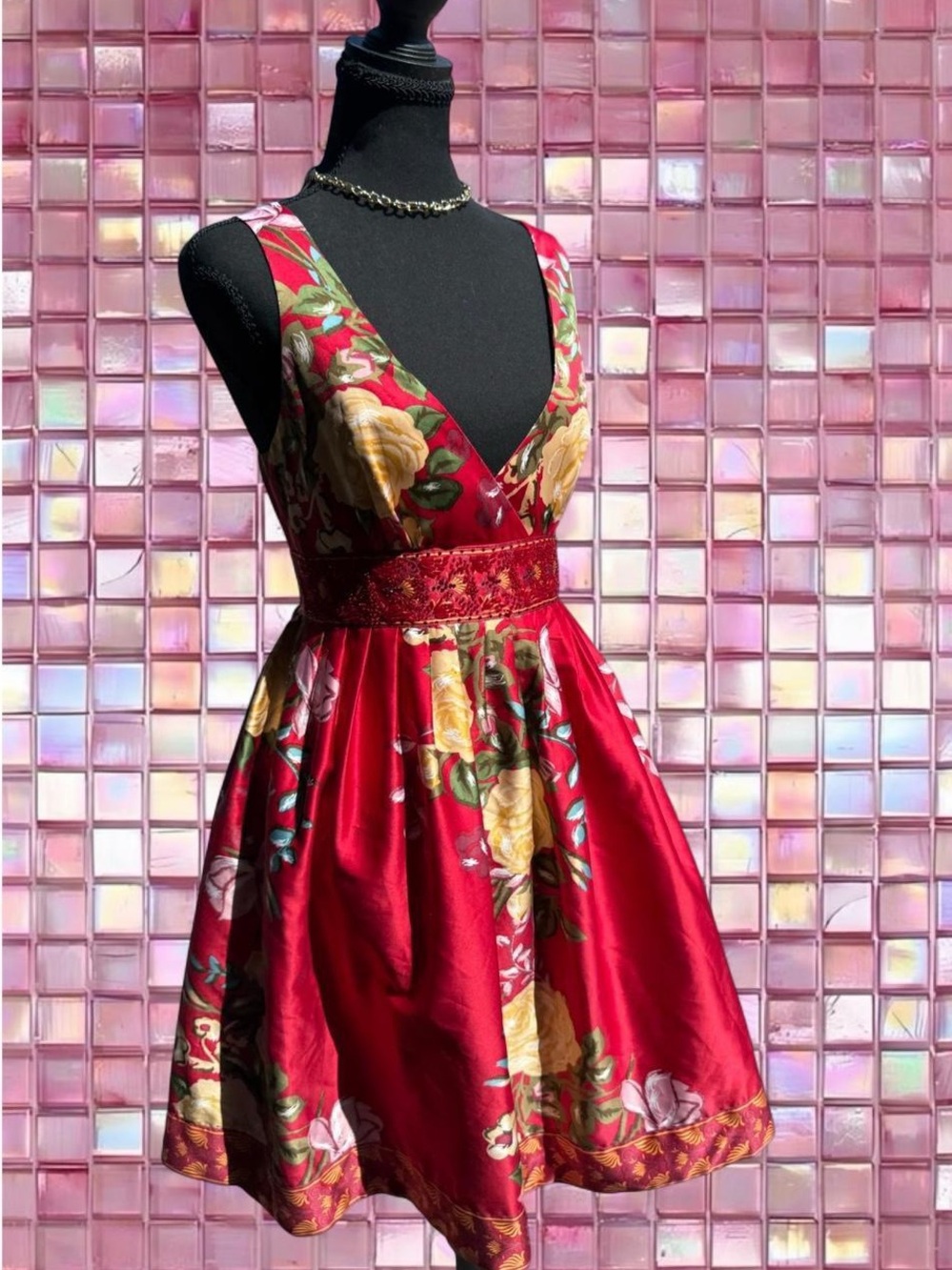 Lipsy Red Floral V-Neck Mini Dress